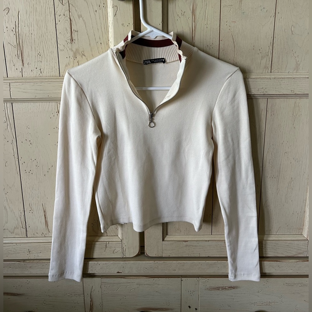 Zara halfzip cropped longsleeve Size: S